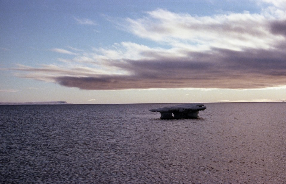 Sea ice, Resolute, NWT, 1979